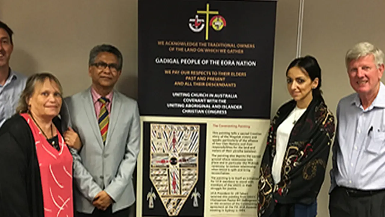 Huwaida Arraf meets with Uniting Church members