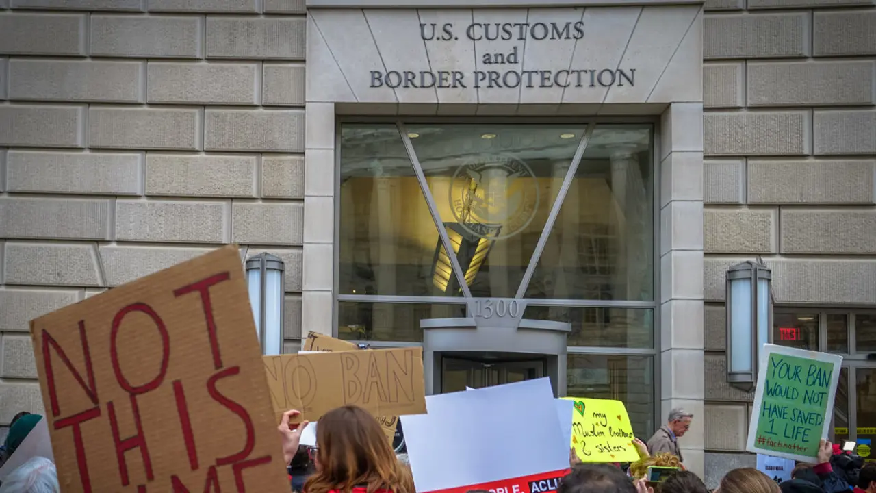 “Terrible, inhumane conditions of confinement”: ICE detainees allege forced hysterectomies