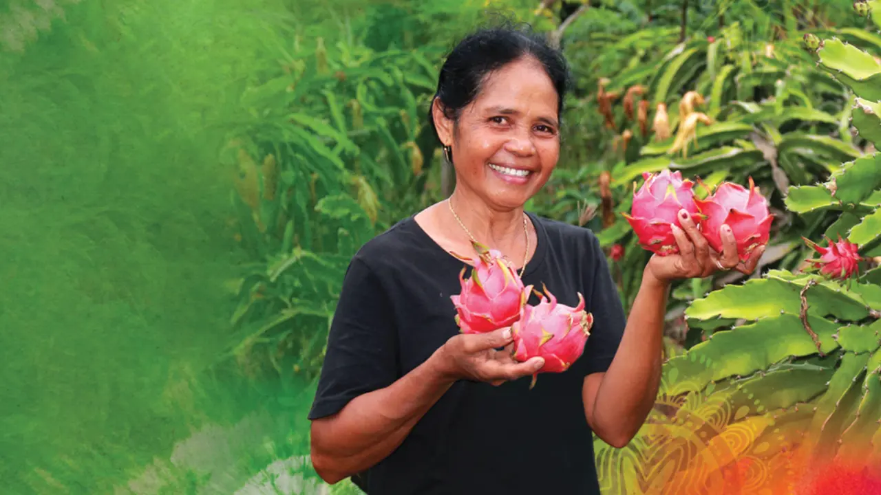 Shop online for gifts that fight poverty and build hope!