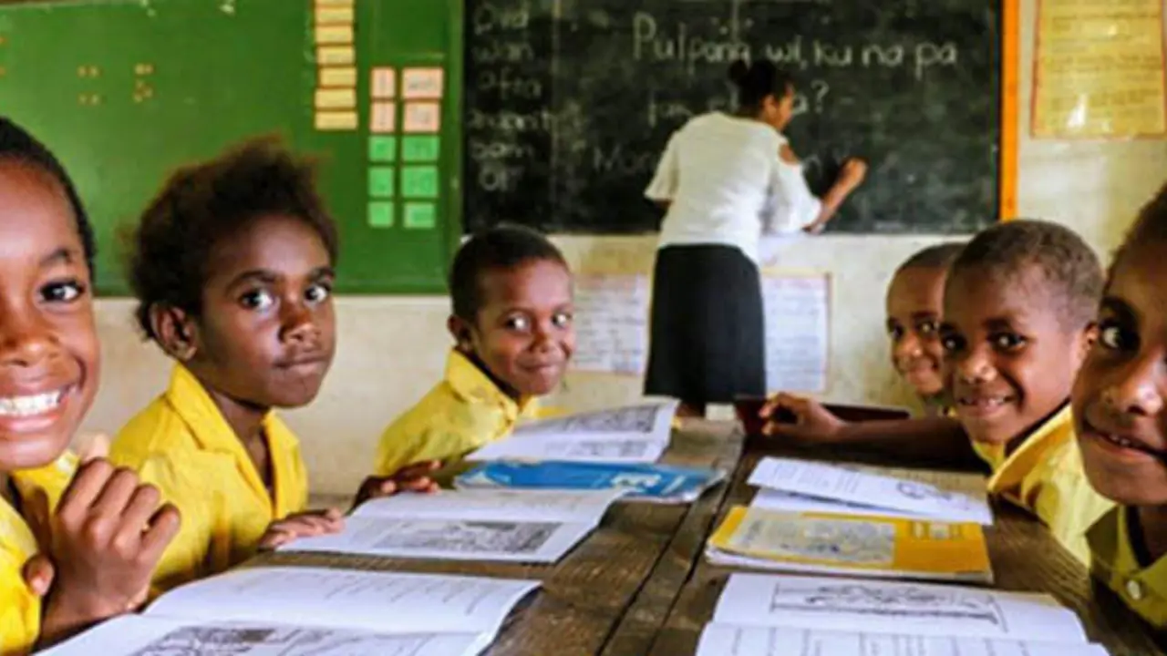 Aid review submissions close soon