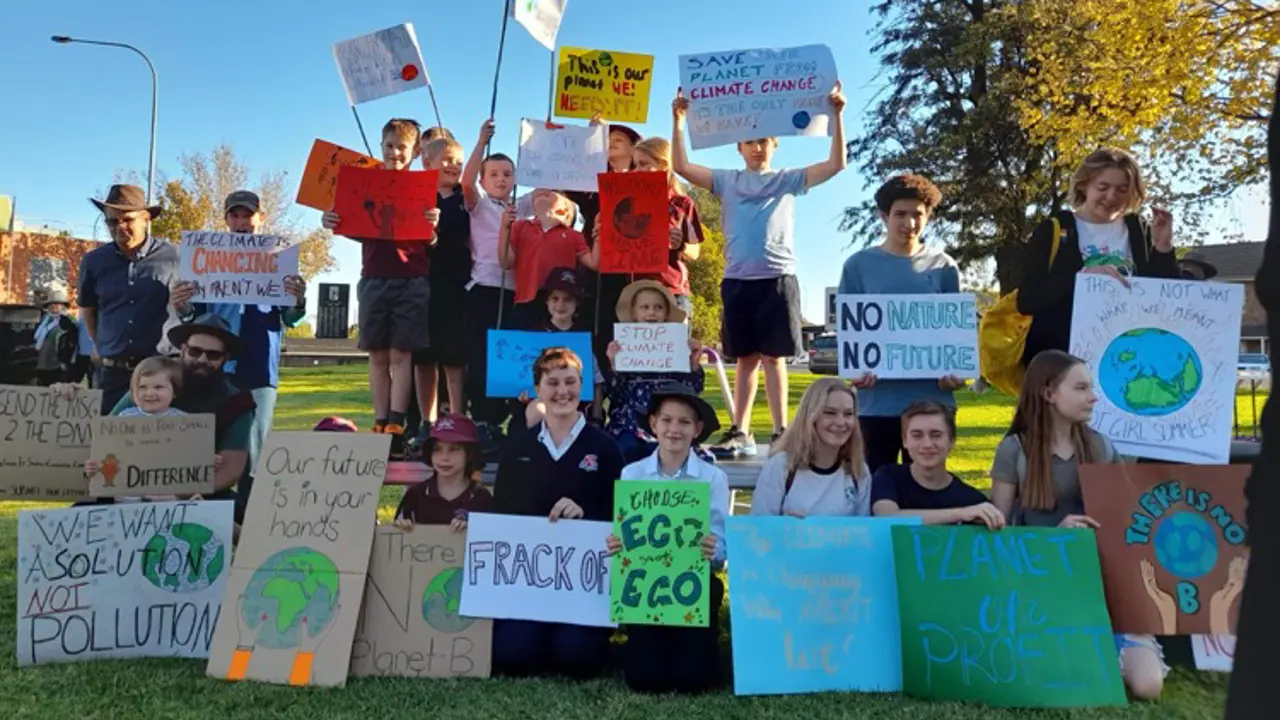 Local leaders step up as country community calls for action on climate