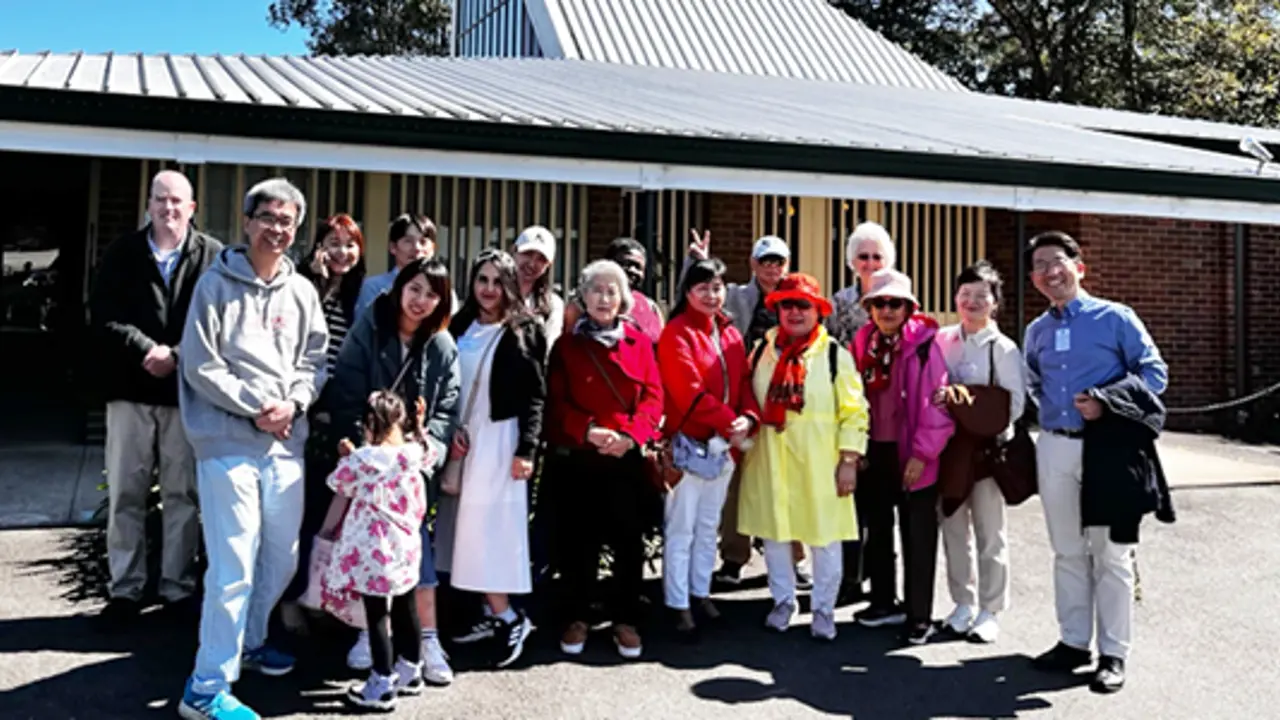 Shared Joys: Eastwood and Forestville Celebrate the Moon Festival Together